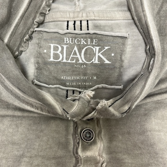 SOLD IN STORE Buckle Black athletic fit long sleeve top! - Picture 2 of 5